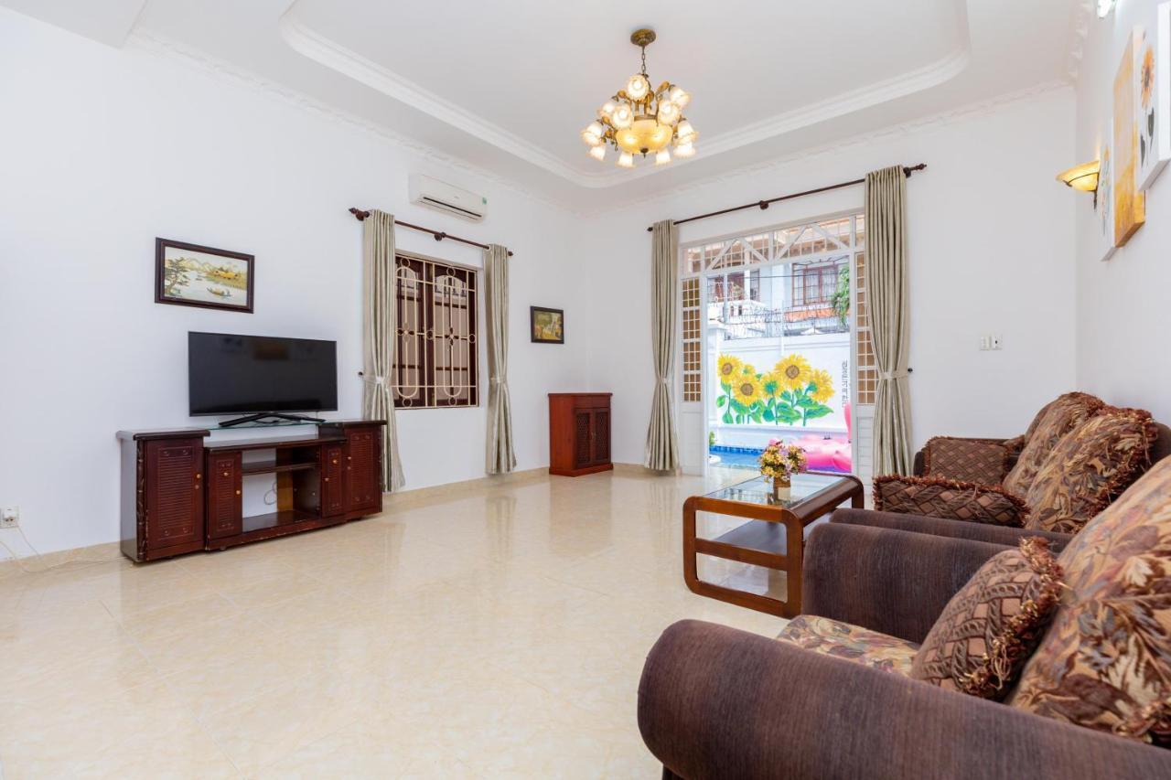 Palm Villa 3 - 5Bedrooms In Center Vungtau Vung Tau Exterior photo